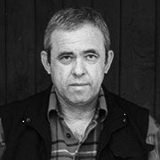 Картини от архива
