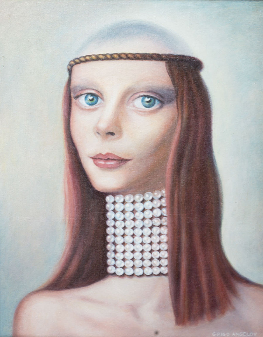 Дама с перли, Григор Ангелов